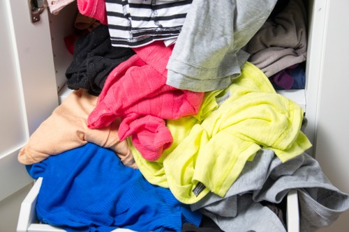 Diagram showing analytics and performance monitoring for clearance services